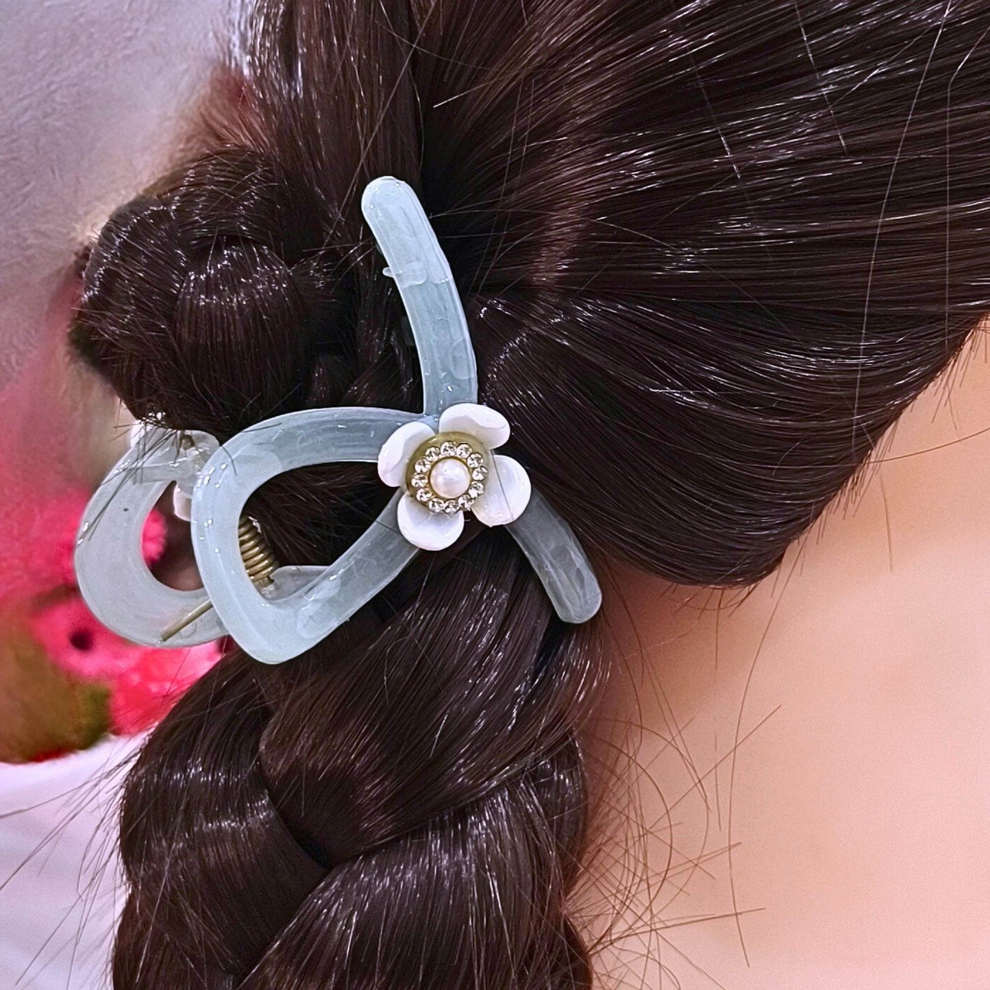 Blooming claw Clip- Regular size.