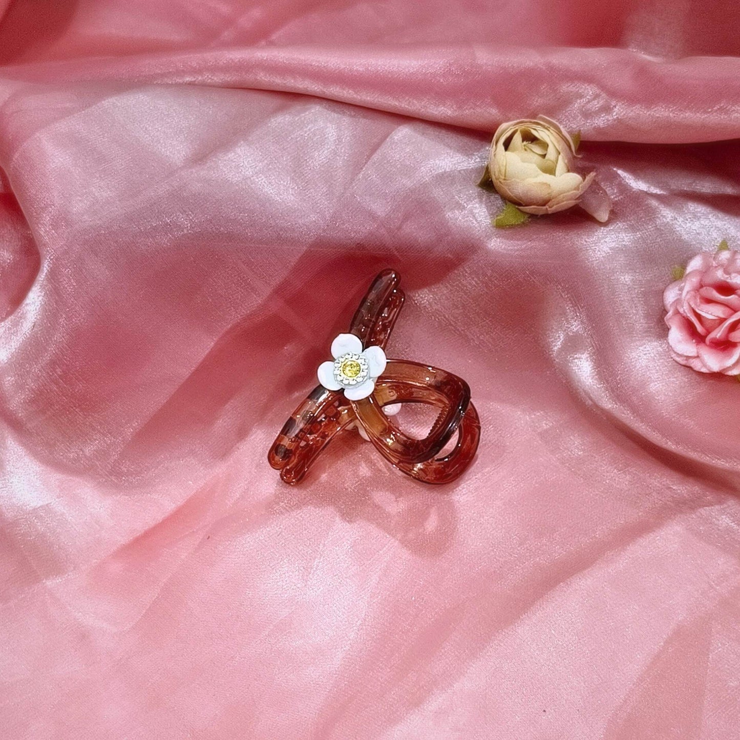 Blooming claw Clip- Regular size.