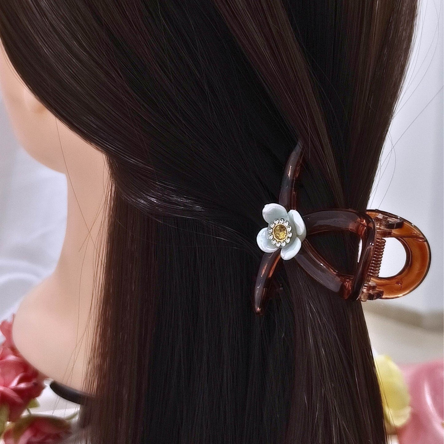 Blooming claw Clip- Regular size.