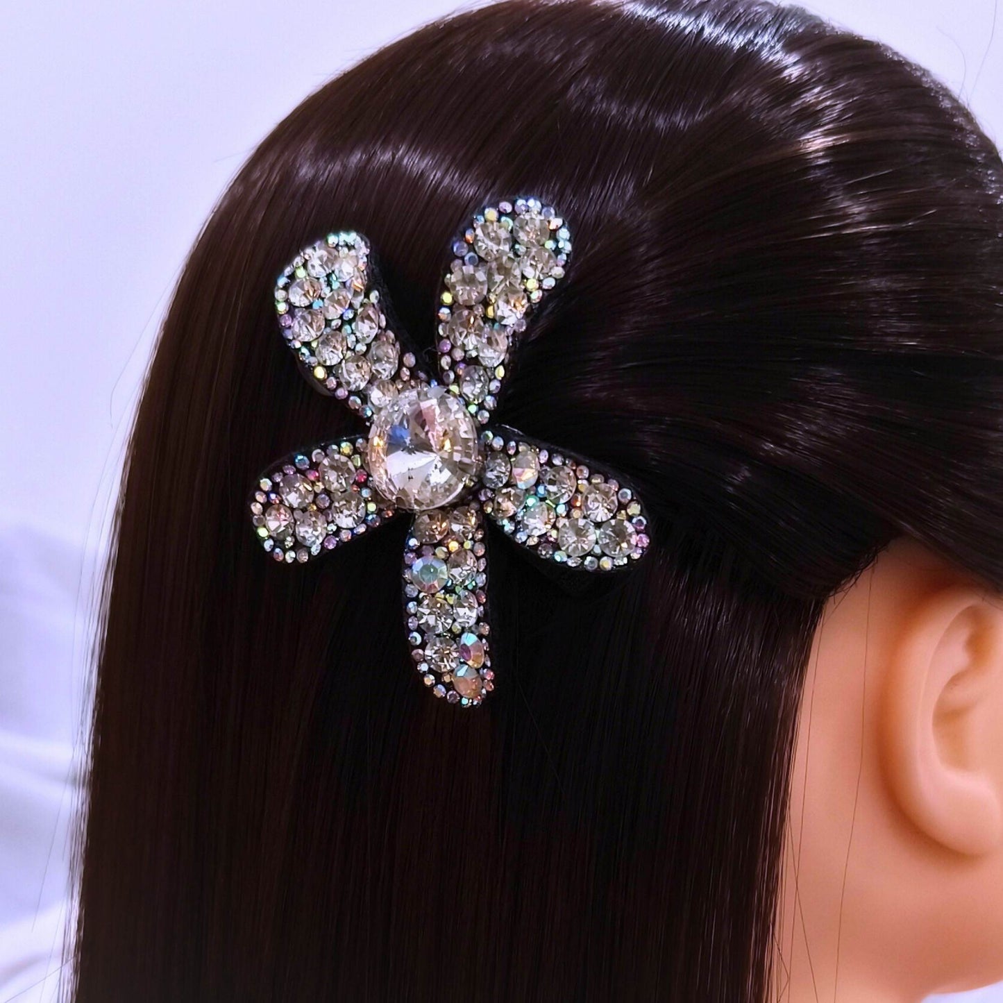 Blooming Big Crystal-Fabric hair pin- White
