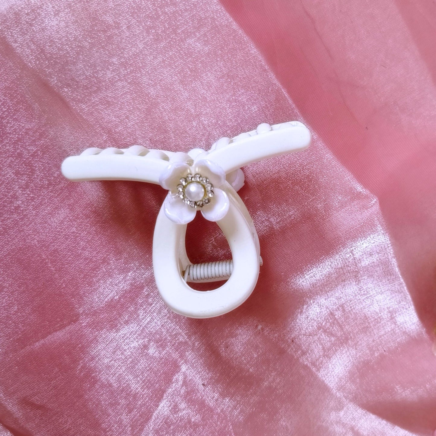 Blooming claw Clip- Regular size.