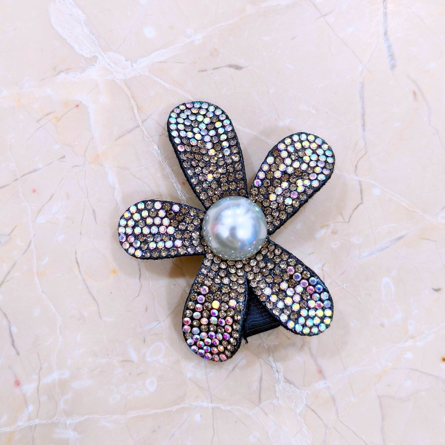 Blooming Crystal Fabric hair pin - Dark Brown & White.