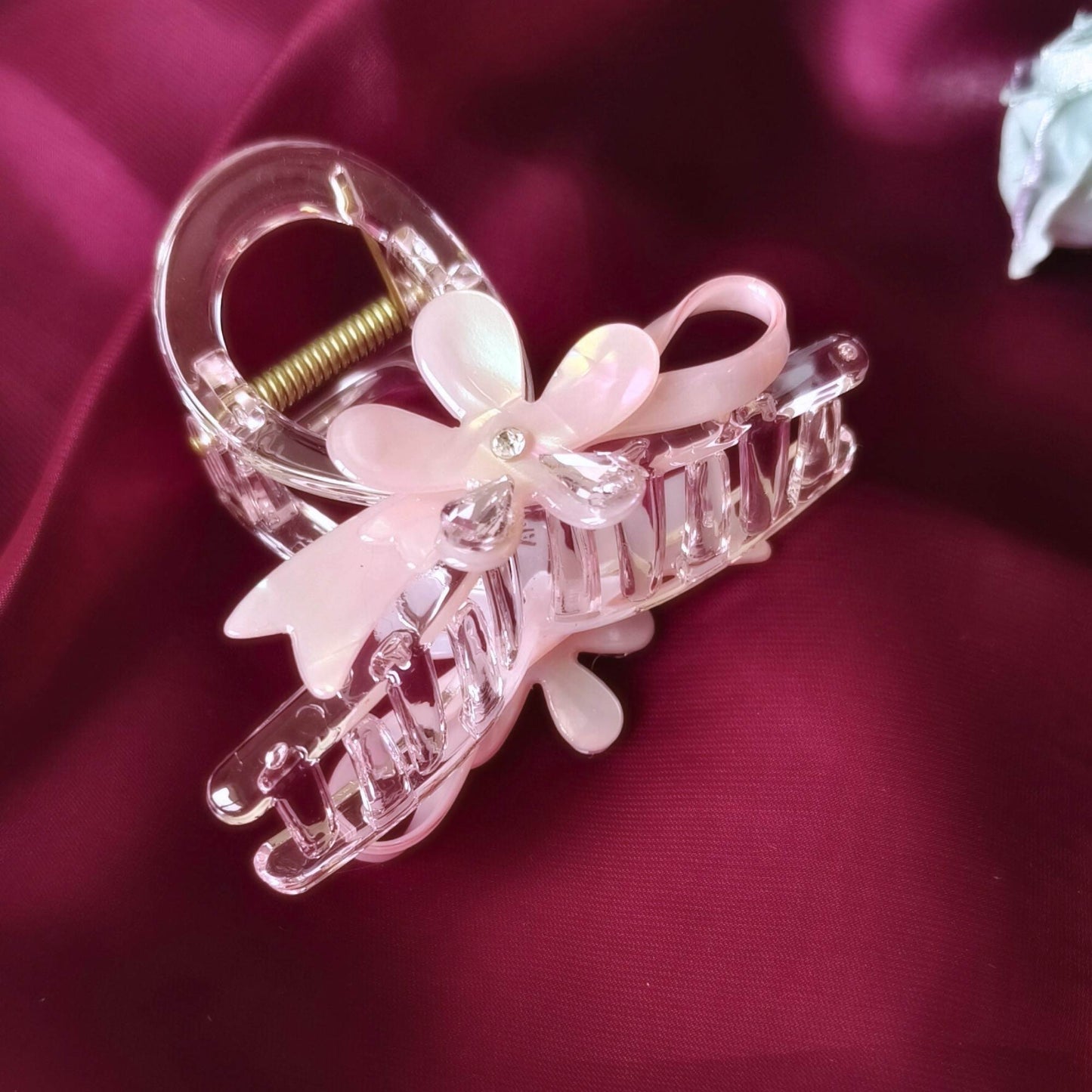 Blooming Shiny-bow flower with Crystal claw clip.