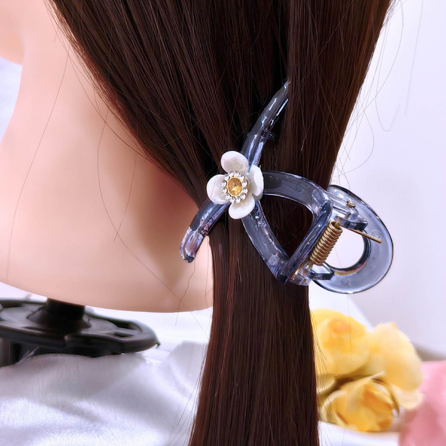 Blooming claw Clip- Regular size.