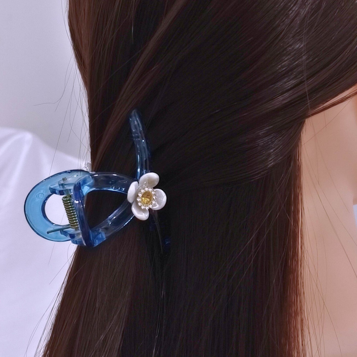 Blooming claw Clip- Regular size.