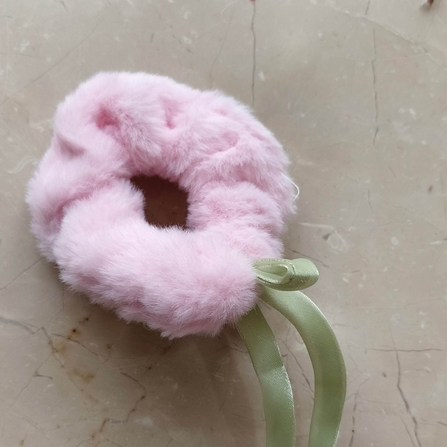 Blooming Tulip Furry Scrunchy Combo