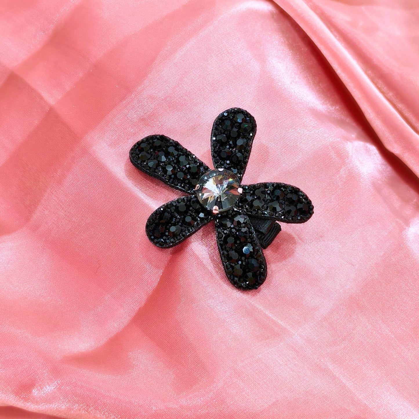 Blooming Big Crystal-Fabric hair pin- Black