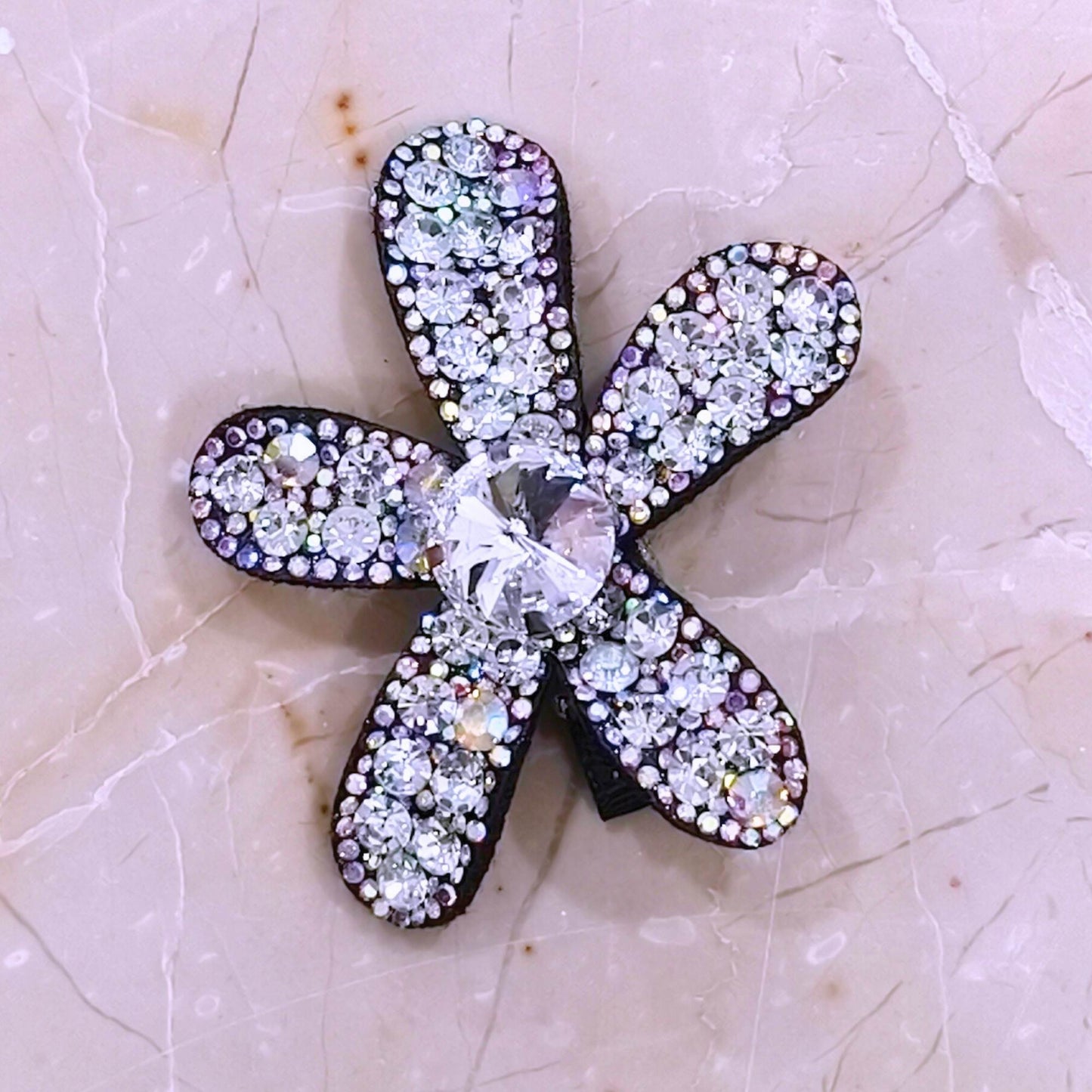 Blooming Big Crystal-Fabric hair pin- White