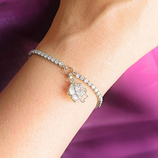 Powerful Bloom Diamond Charming Bracelet – Silver