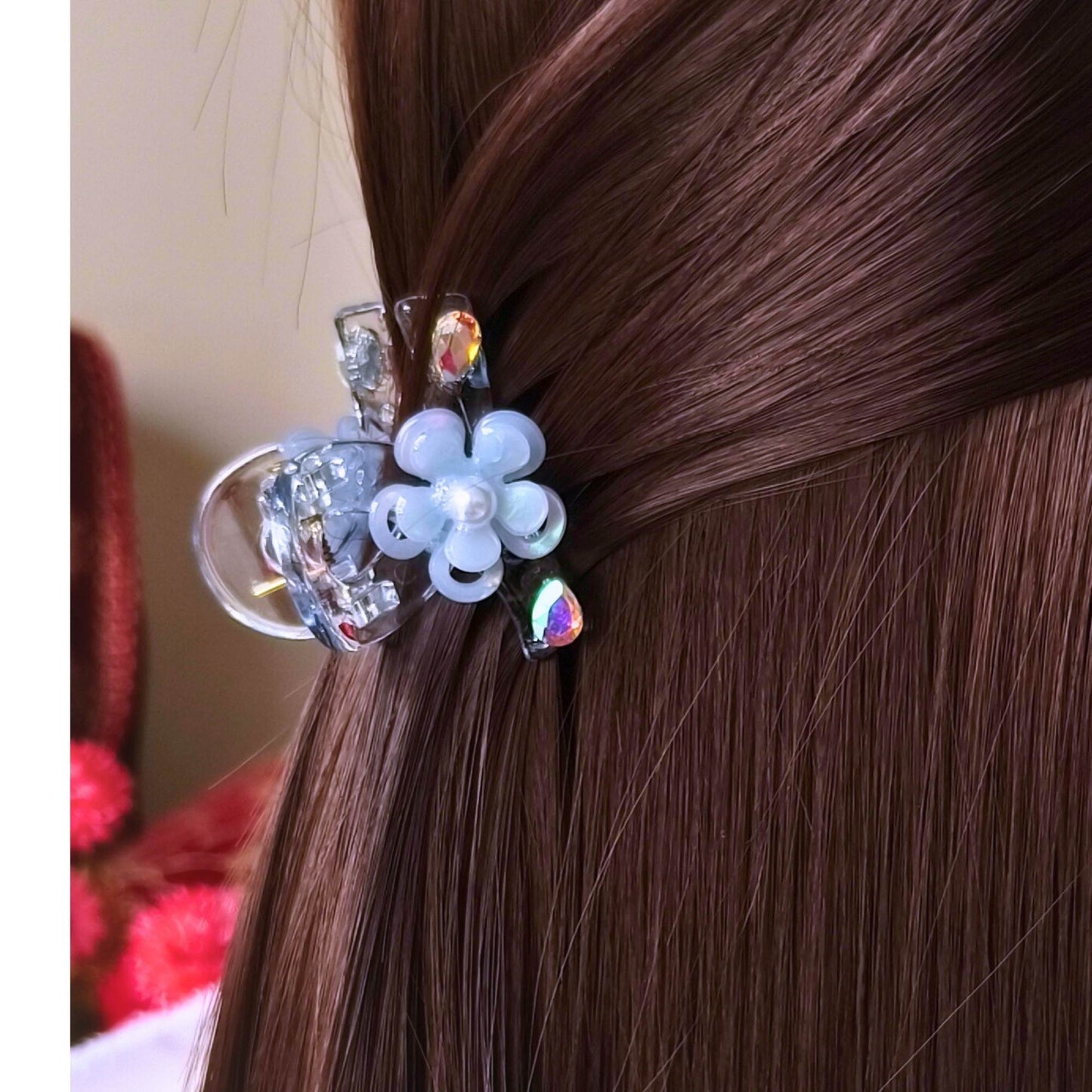 Blooming claw clip with crystal Transparent.