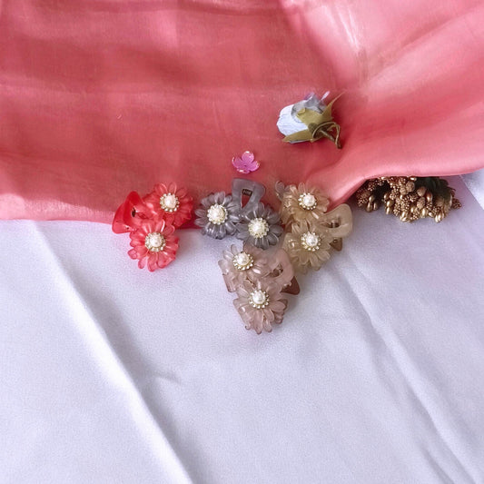 Blooming Combo of 4-Flower small Claw Clips