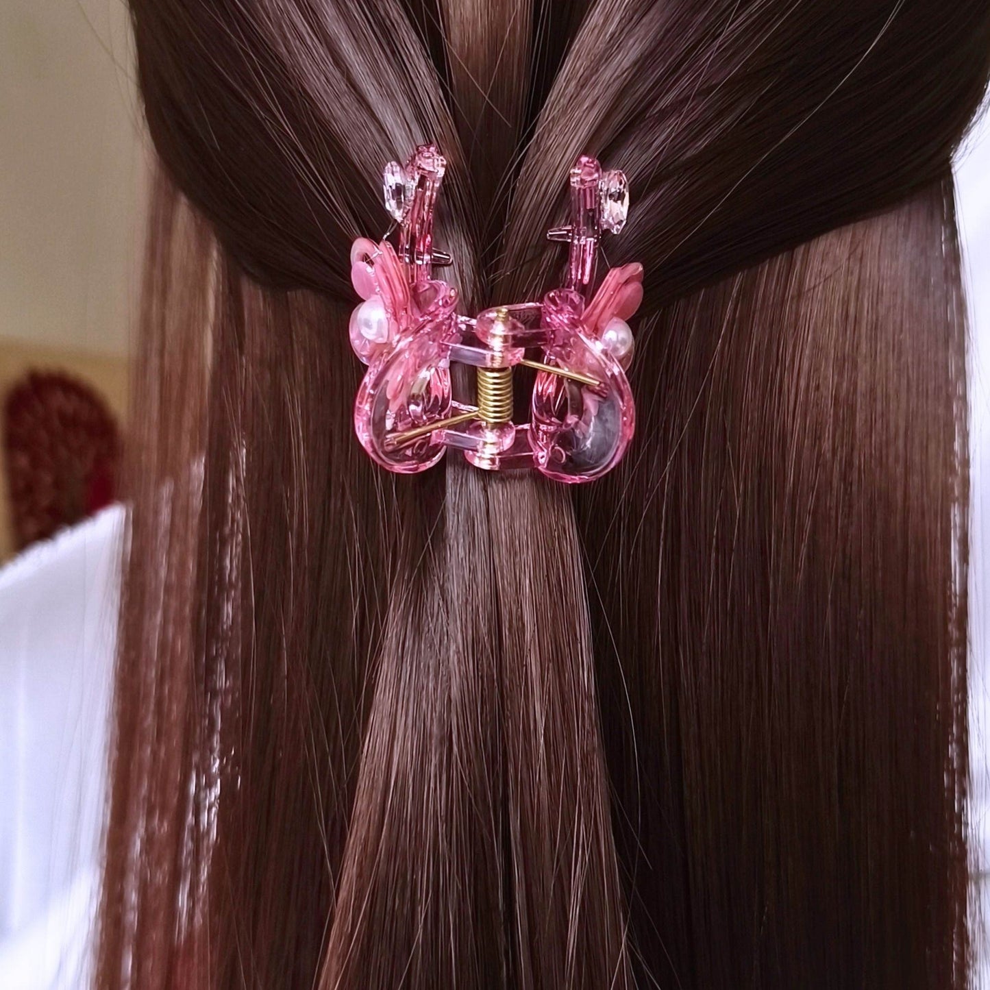 Blooming claw clip with crystal Transparent.