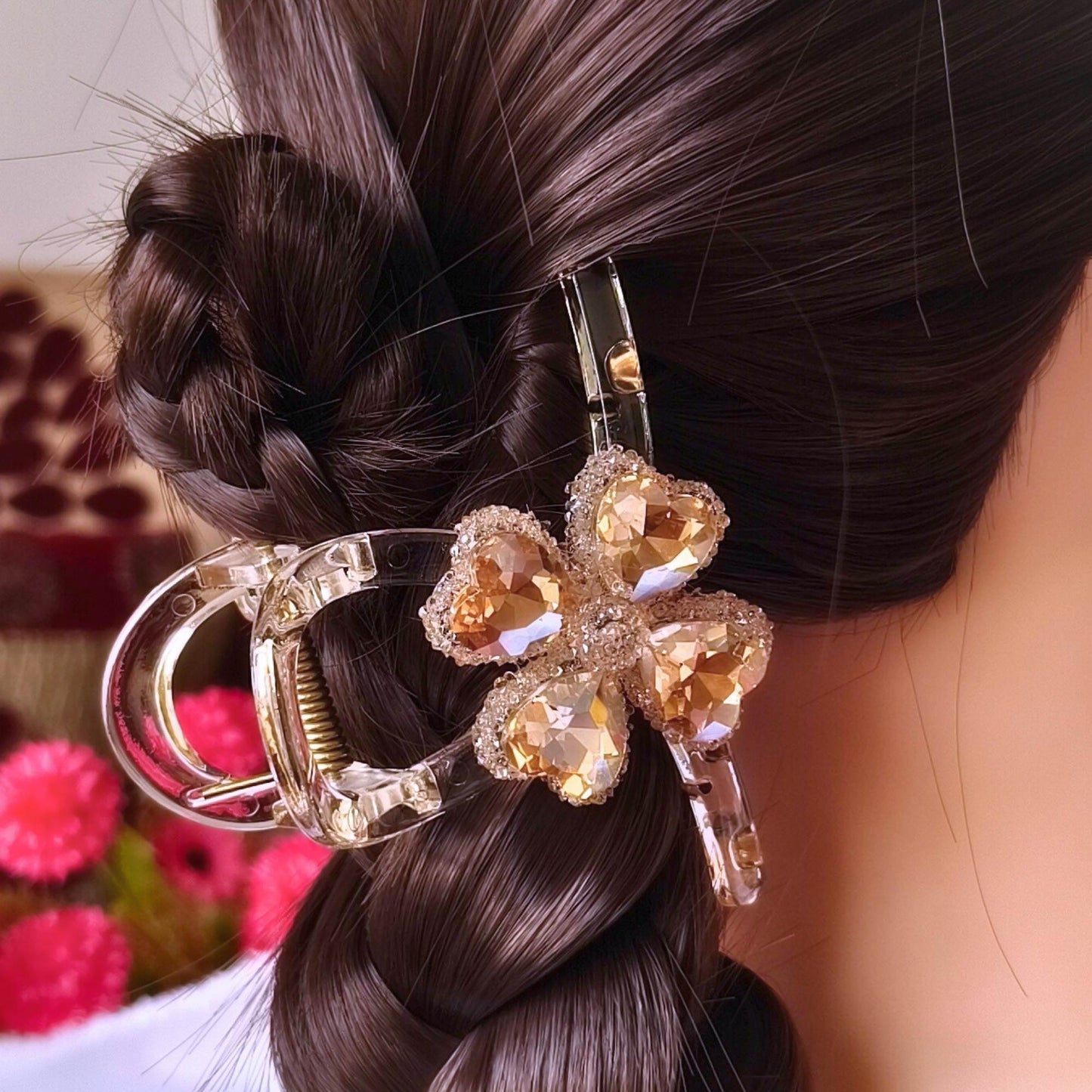Blooming crystal heart flower claw clip- Brown.