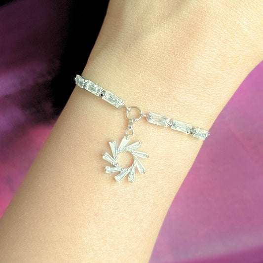 Blooming Aura Diamond Charming Bracelet – Silver