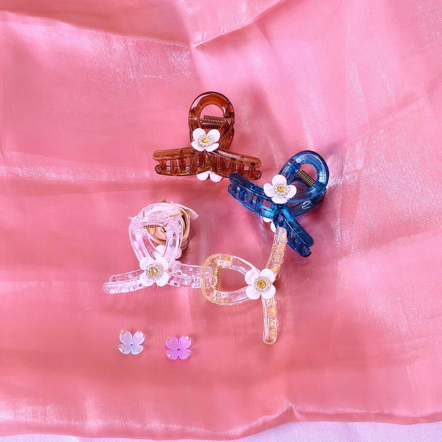 Blooming claw Clip- Regular size.
