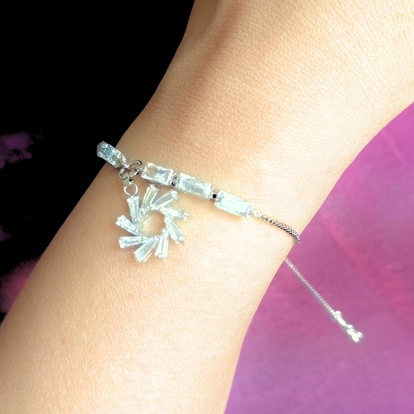 Blooming Aura Diamond Charming Bracelet – Silver