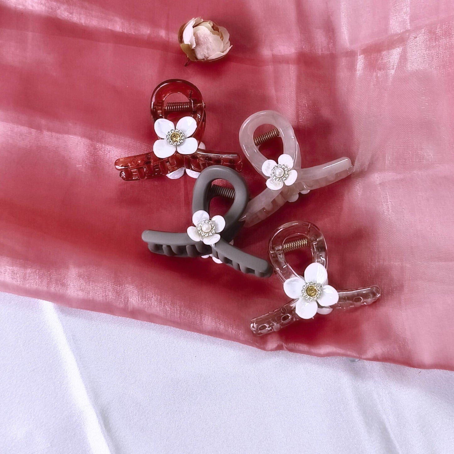 Blooming claw Clip- Regular size.