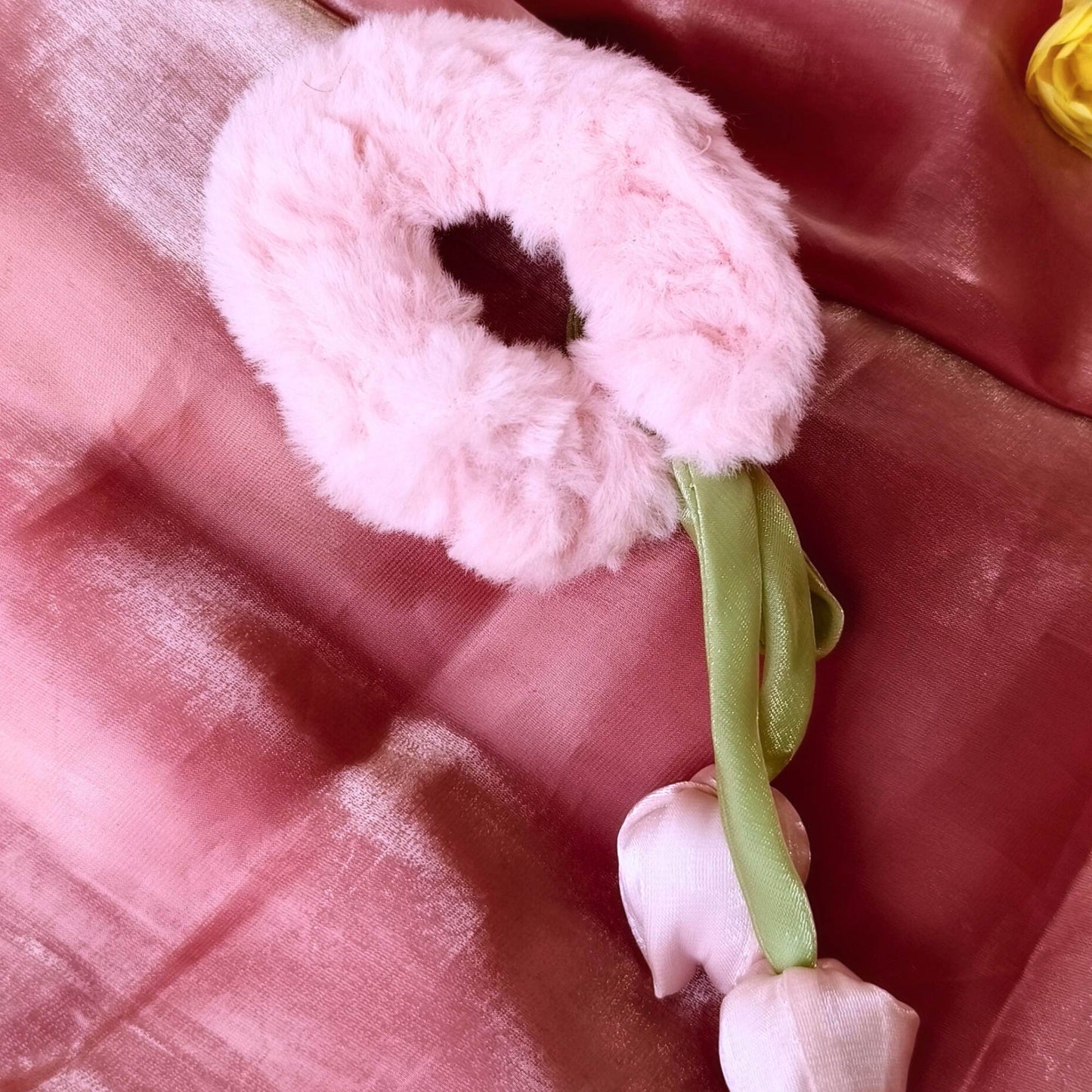 Blooming Furry Scrunchy Combo
