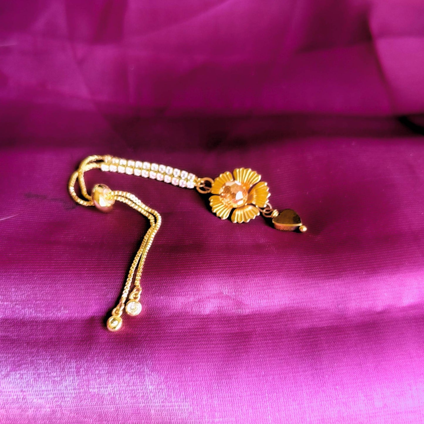 Spinning Layers Blooming Heart Bracelet – Golden ii