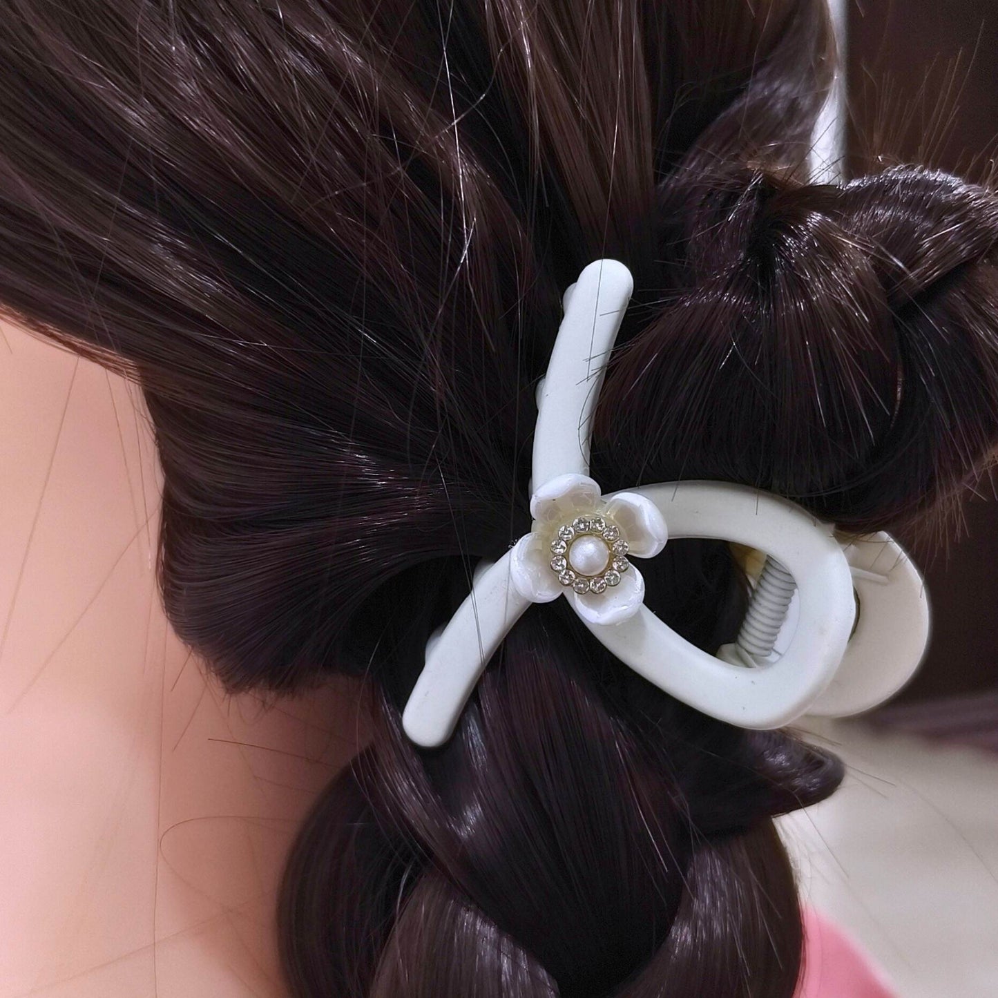 Blooming claw Clip- Regular size.